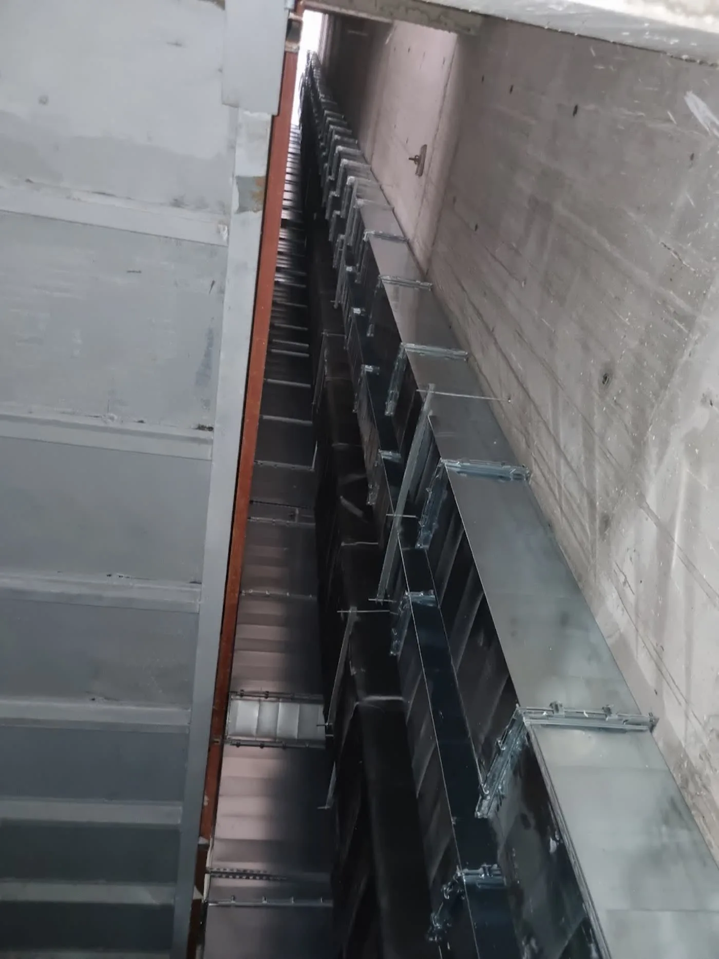 Metropol Tıp Merkezi Çiğli - Enkar Havalandırma Referansı